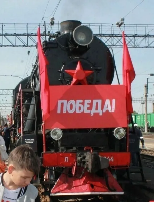 scale_1200